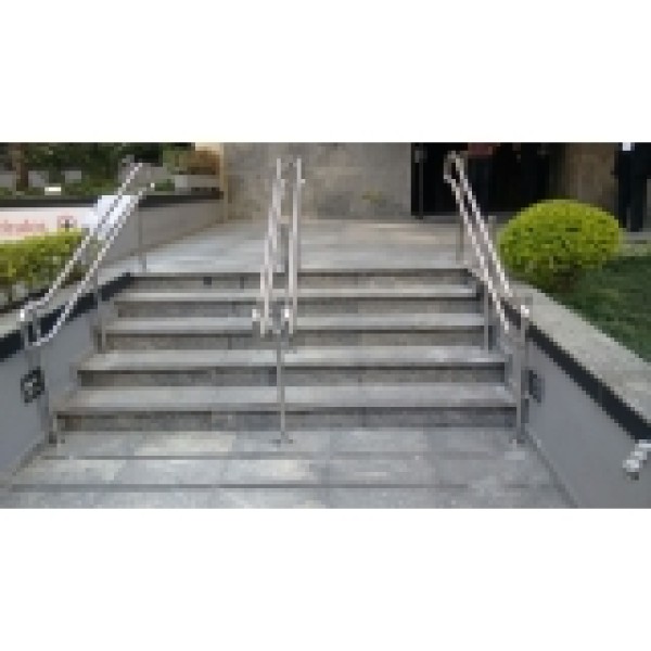 Corrimão inox acessibilidade 