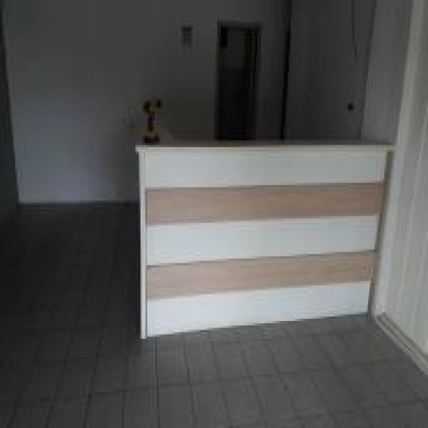 Balcão para loja de conveniência