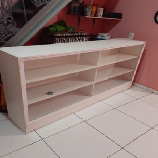 Balcão para loja de conveniência