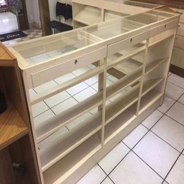 Balcão para loja de conveniência