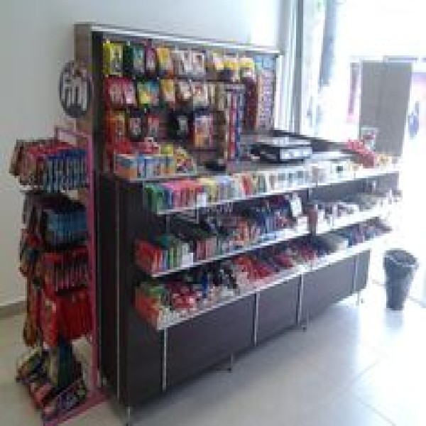 Balcão para loja de conveniência