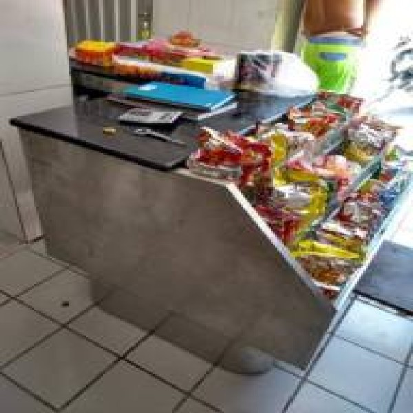 Balcão para loja de conveniência