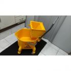 carrinho de limpeza completo