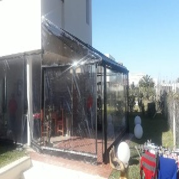 Lona cortina transparente