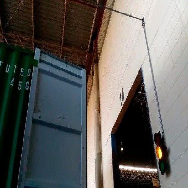 Empresa de semáforo sinalizador para doca