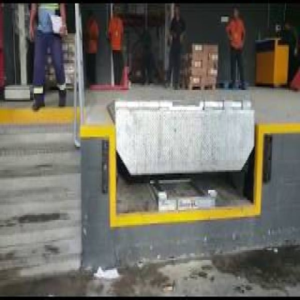 Empresa de semáforo sinalizador para doca