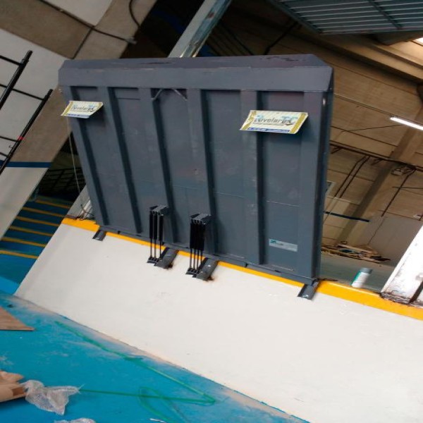 Plataforma niveladora de doca manual
