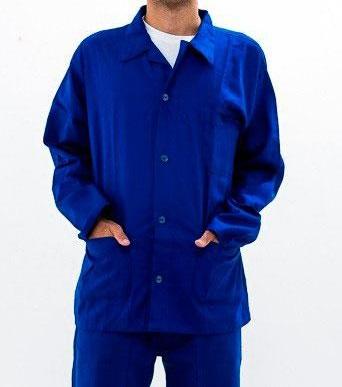 uniforme em brim