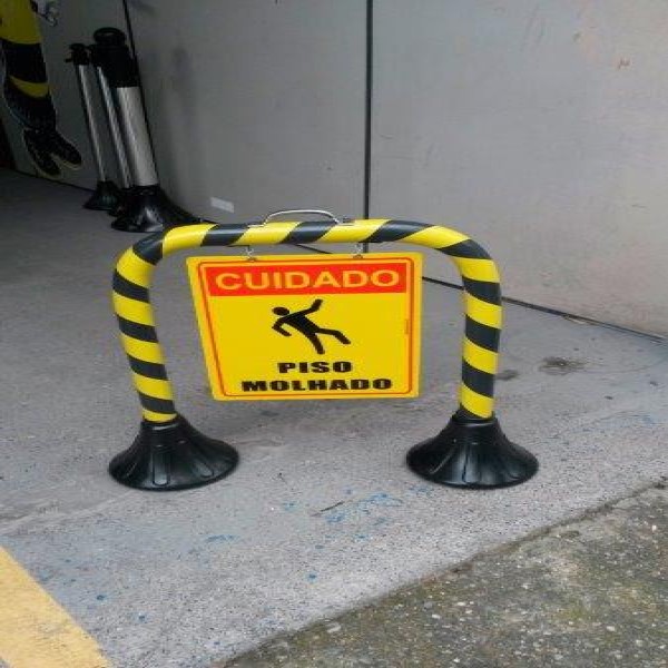Empresa de cavalete de sinalização