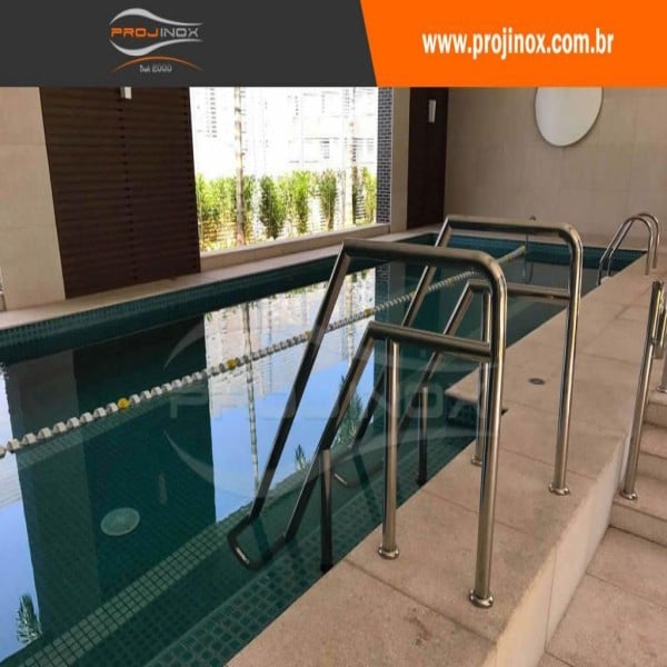 corrimão de inox para piscina