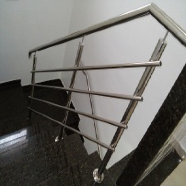 guarda corpo de inox preço