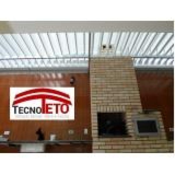 Tecnoteto abre e fecha