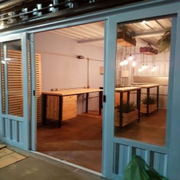 Container a venda para loja