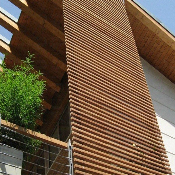 Brise de madeira fachada