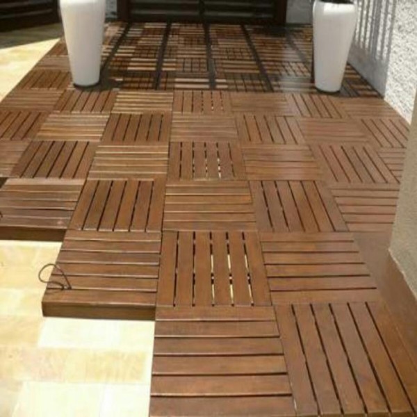 Deck de madeira modular