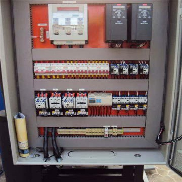 Quadro de comando elétrico para refrigeração em geral