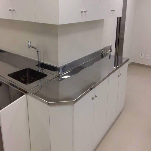 Bancada de inox para laboratório