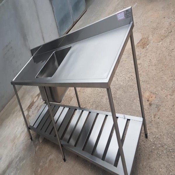 Mesa de manipulação inox