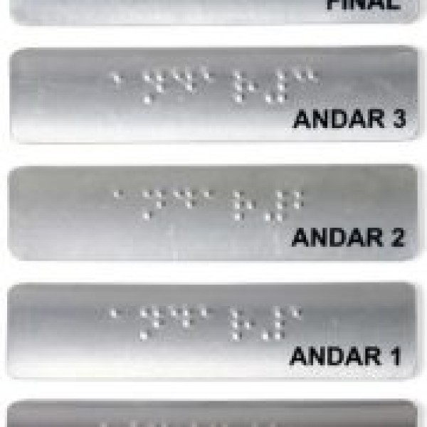 Sinalização em braille para corrimão