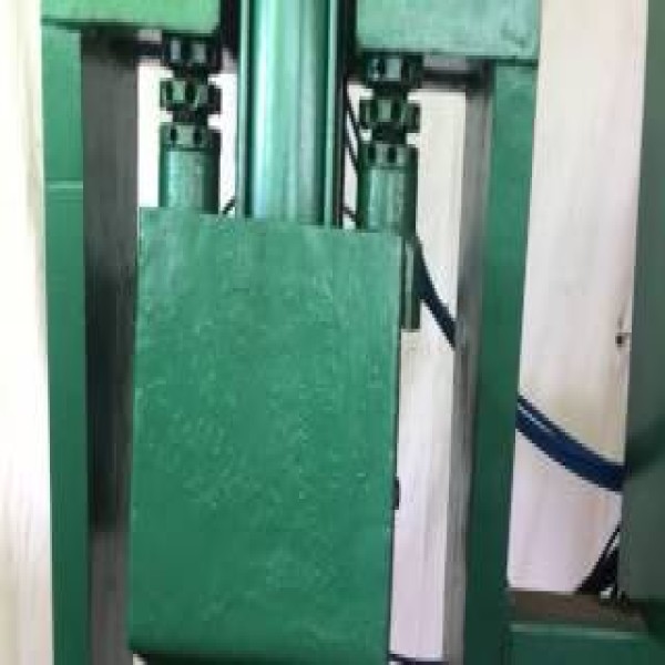 Injetora pneumática valor