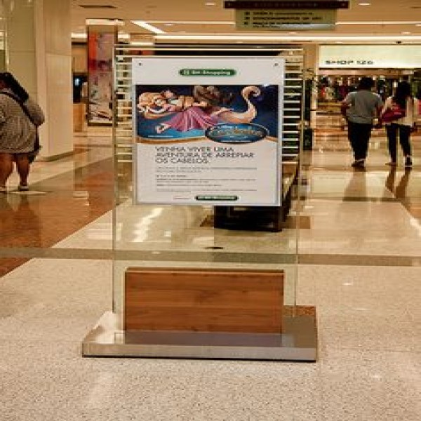 Totem de shopping