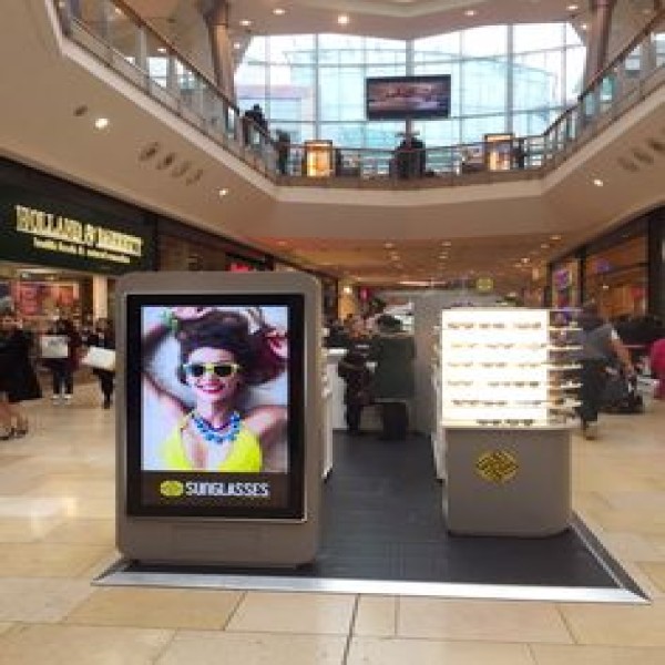 Totem digital shopping