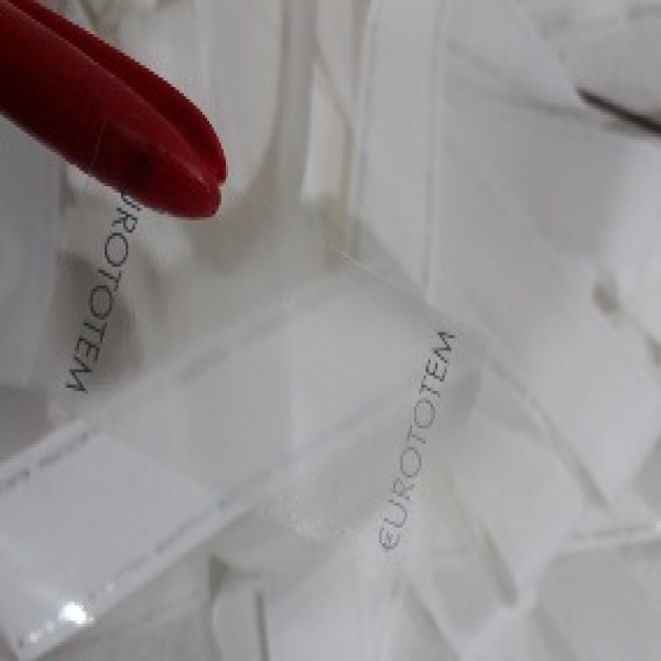 Etiqueta BOPP transparente