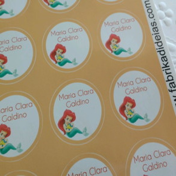 Etiquetas adesivas personalizadas
