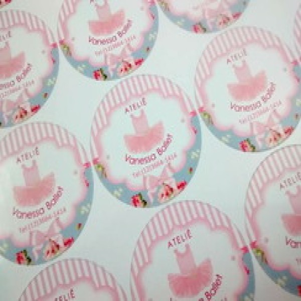 Etiquetas adesivas personalizadas