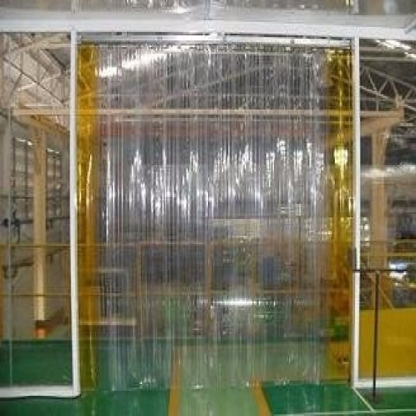 cortina de PVC transparente