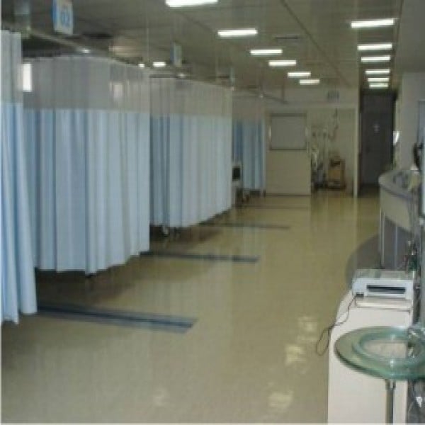 Cortina divisória hospitalar em vinil