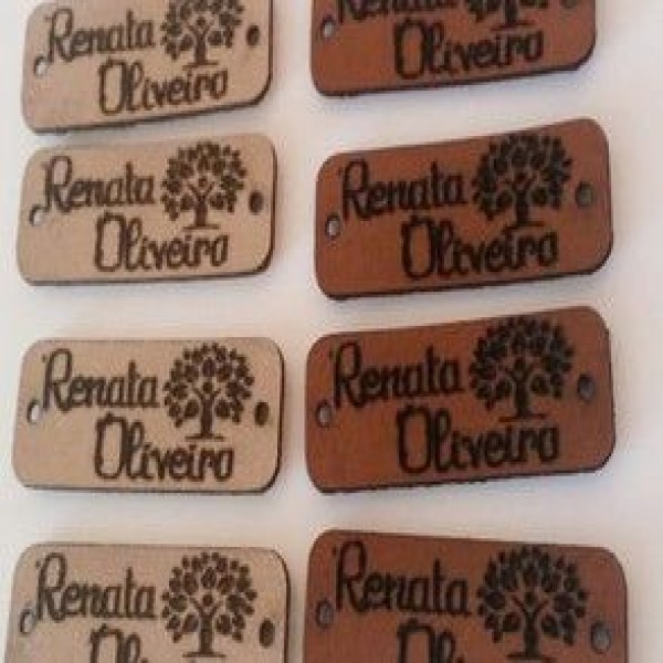 Etiqueta couro sintético personalizada
