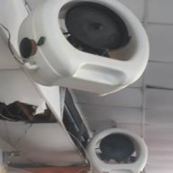 Ventilador industrial com umidificador