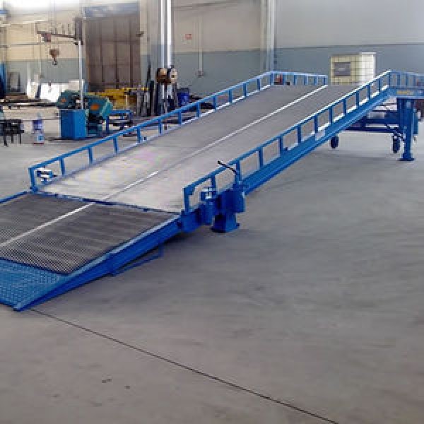 Plataforma niveladora de doca industrial
