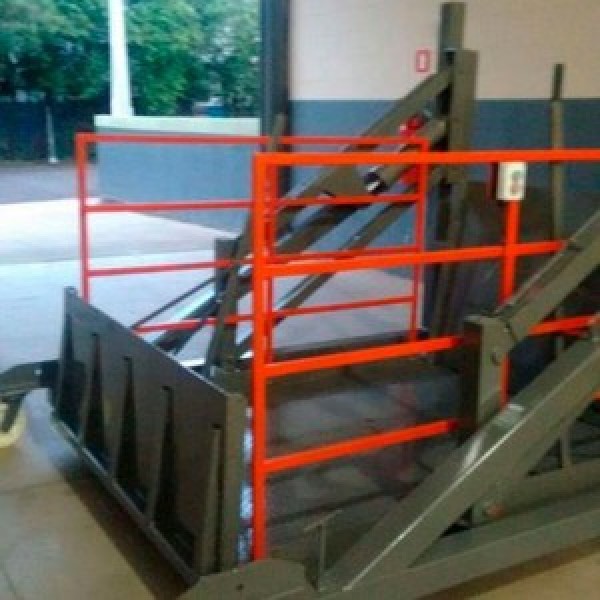 Plataformas niveladoras de doca eletro hidráulicas