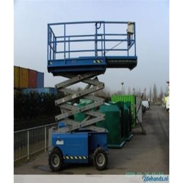 Plataformas elevatórias industriais