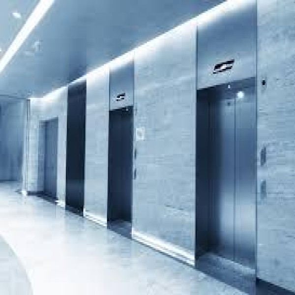 Modernização de elevador em Manaus
