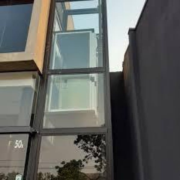 Elevador residencial externo