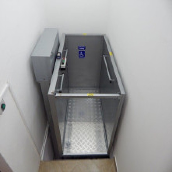 Elevador de plataforma residencial