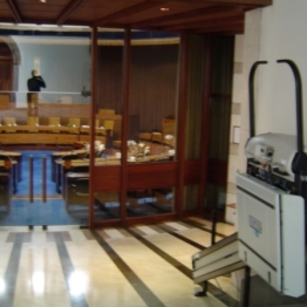 Plataforma elevatória acessibilidade