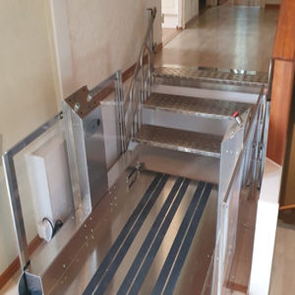 Plataforma elevatória acessibilidade