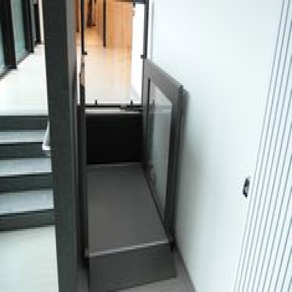 Plataforma elevatória acessibilidade