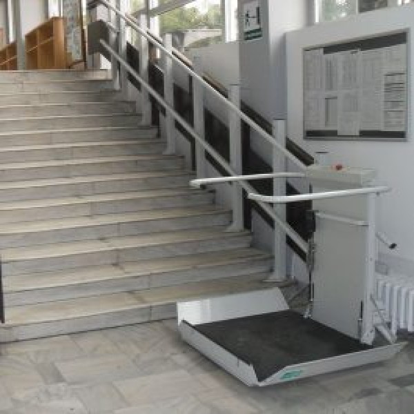 Plataforma elevatória acessibilidade