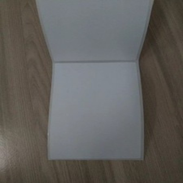 Etiqueta bopp branco