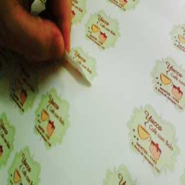 Etiquetas adesivas para caixas de papelão