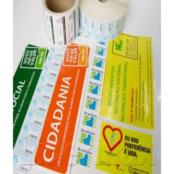 Etiquetas adesivas para caixas de papelão