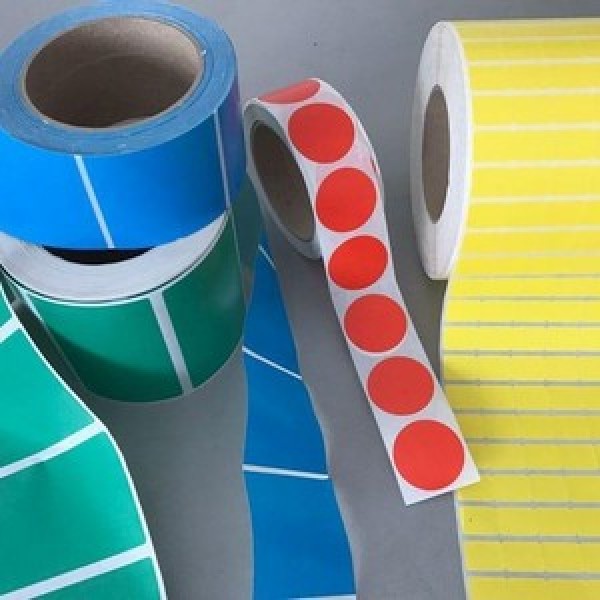 Etiquetas para frascos plásticos