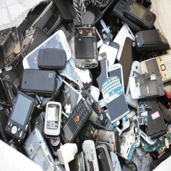 Serviços de coleta de resíduos eletrônicos