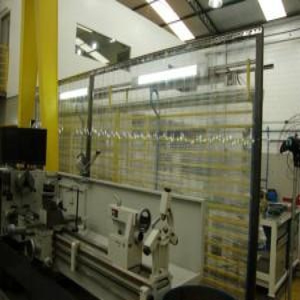 Cortina de PVC transparente industrial