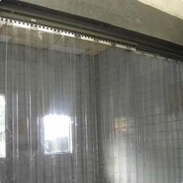 Cortinas para fechamento em tiras